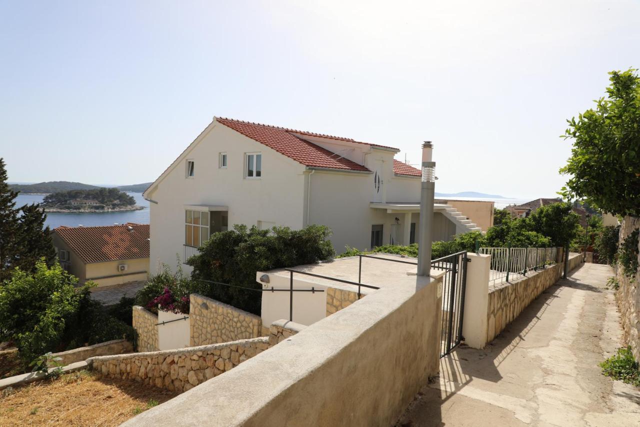 Adria Apartment Hvar Town Luaran gambar